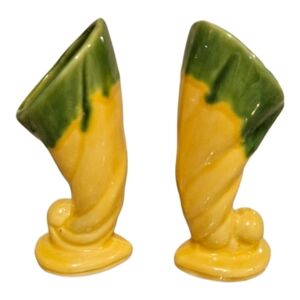 Shawnee USA 735 Vintage Cornucopia Yellow & Green Bud Vases 2